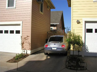 photo of Off-Street Alley-Accessed Parking Space